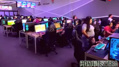 Families Embrace STEM and Gaming at Fiesta de los Niños 2025